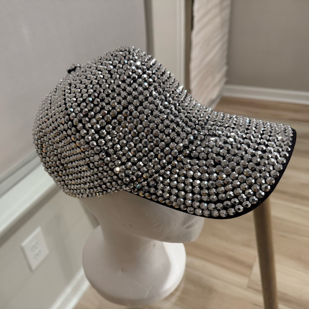Silver Rhinestone Embellished Cap - Picture 4 of 6